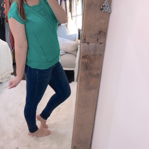 Skies are blue turquoise top size small - Picture 2 of 6